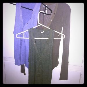 💛 EUC Bundle of UO - Out From Under Tops 💛